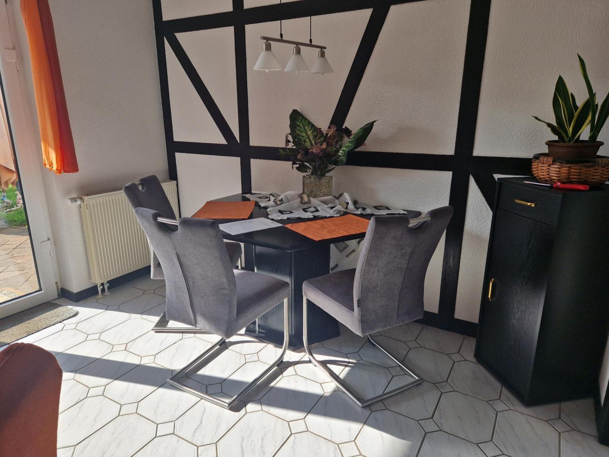 Ferienwohnung Pentagono Engelskirchen Exteriör bild